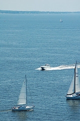 sea ray powerboat